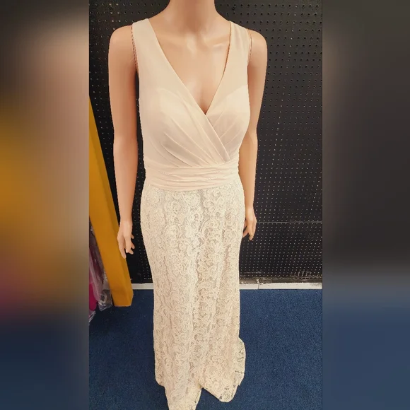 NWT BRIDESMAIDS BY JASMINE - Picture 3 of 7